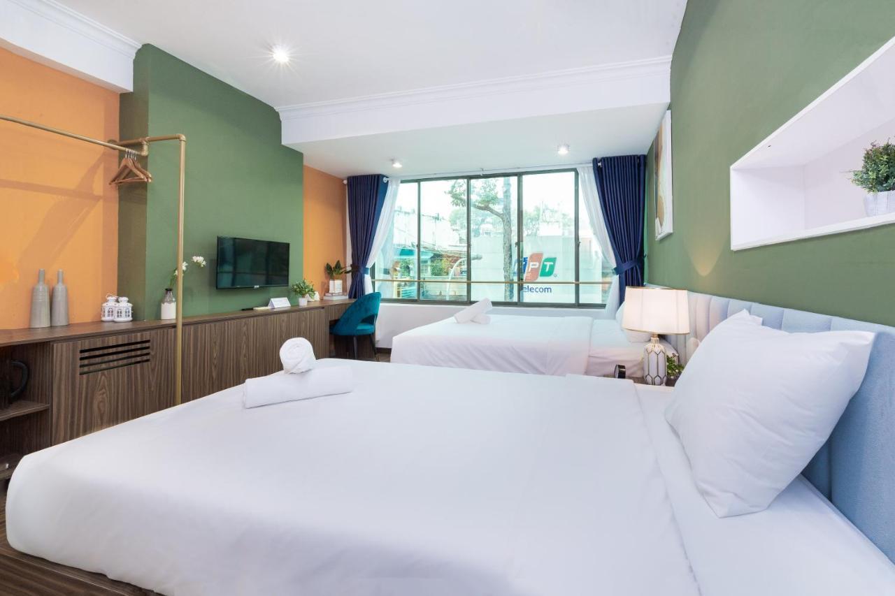 Cozrum Smart - First Target Hotel โฮจิมินห์ซิตี้ ภายนอก รูปภาพ