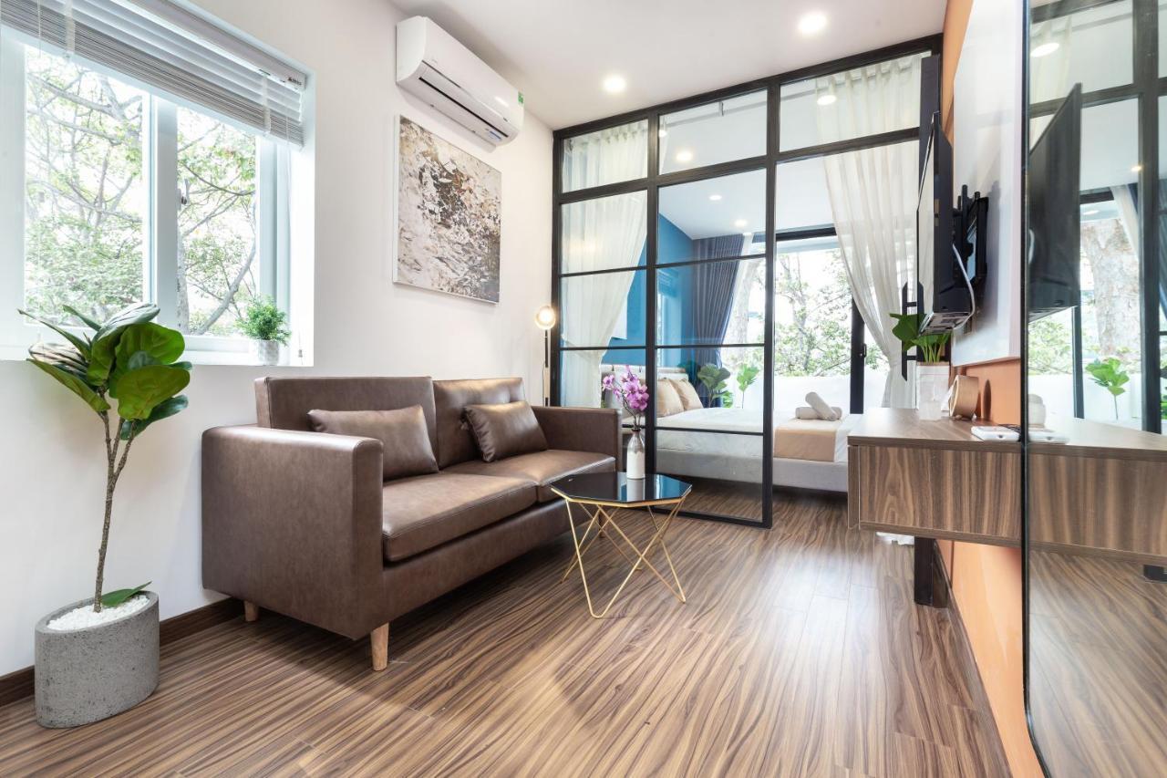 Cozrum Smart - First Target Hotel โฮจิมินห์ซิตี้ ภายนอก รูปภาพ